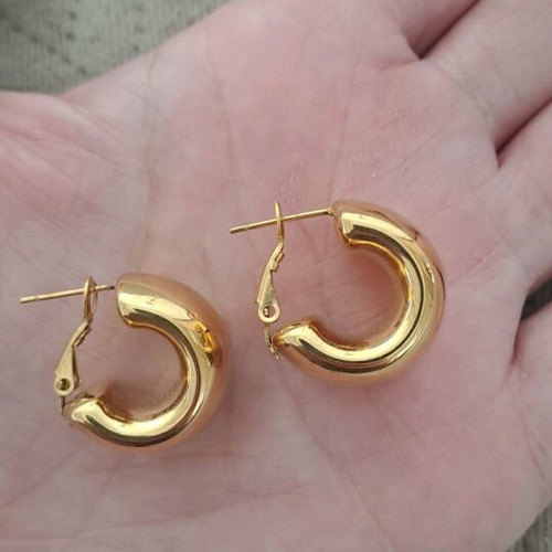 Gold Thick Hoop Earrings like new, gold color