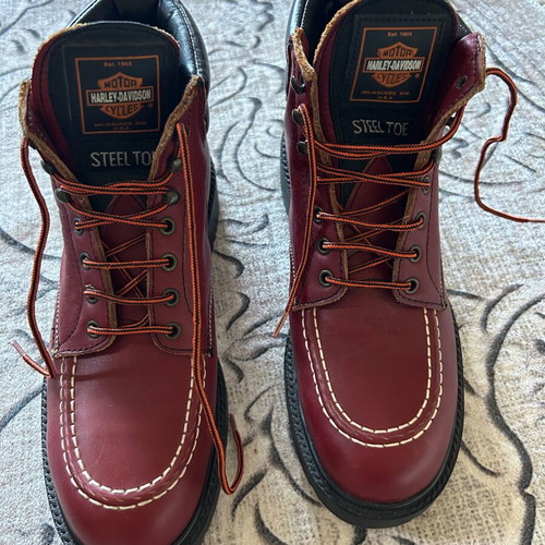 Harley-Davidson leather boots used, burgundy with steel toe protection