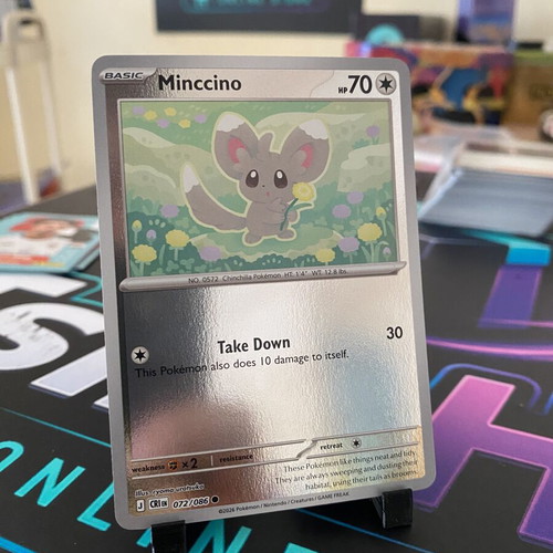 Minccino Pokémon Card like new