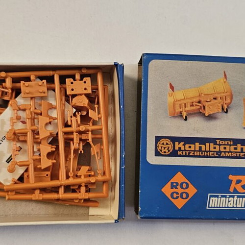 Roco HO 1775 Snowplow 1:87 scale model, like new, unassembled