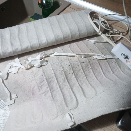 AEG heated single blanket used