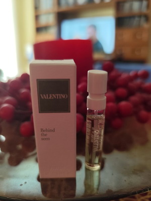 Valentino Behind The Scene Eau de Parfum δείγμα 2 ml