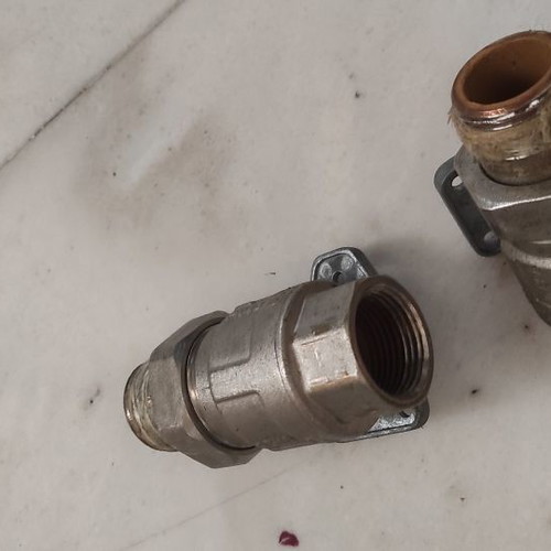 Jes 1-inch water autonomy electric valves used, set of 3 with control panel