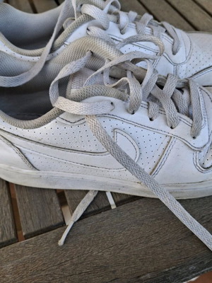 Nike Court 39 used white sports shoes