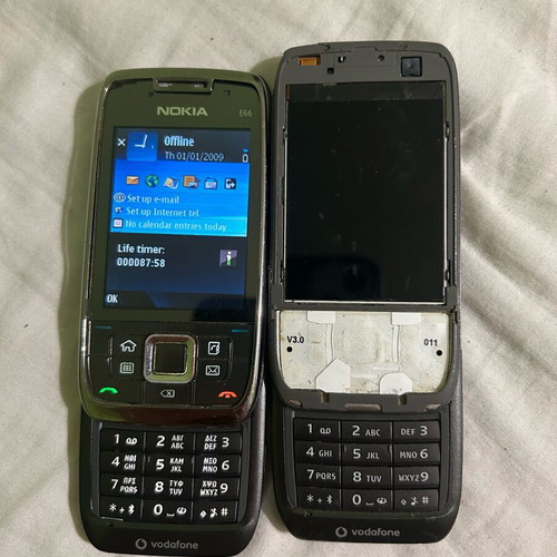 Nokia E66 lot like new