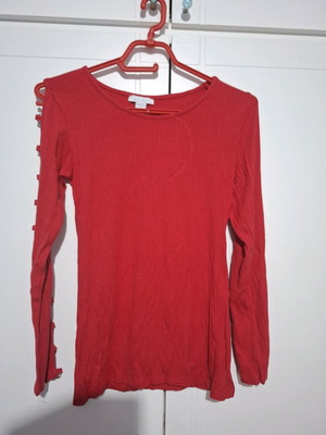 Red t-shirt with unique design like new, size S
