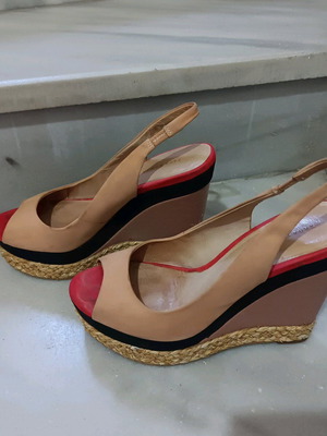 Zara platform wedge sandals size 38, multicolor