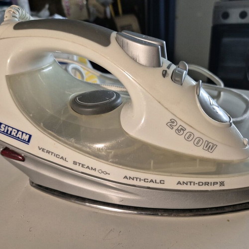 Sitram Steam Iron 2500W used with Anti-Calc and Anti-Drip