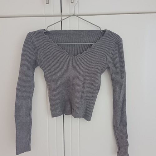 Women Crop Top size XS grey like new