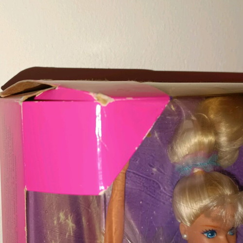 Barbie Champion Ice Skater 1997 new in box