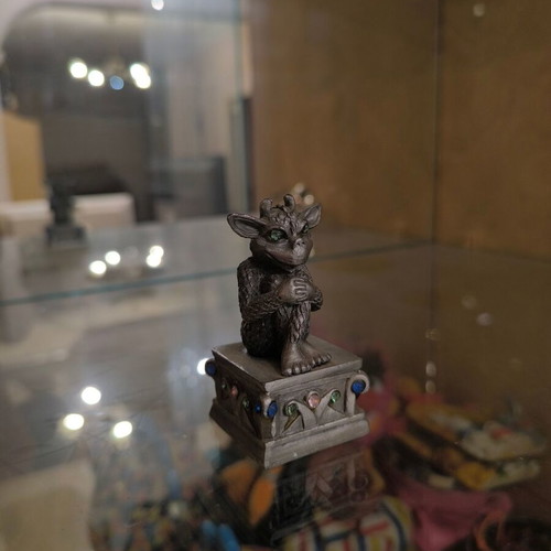 Decorative devil figurine like new