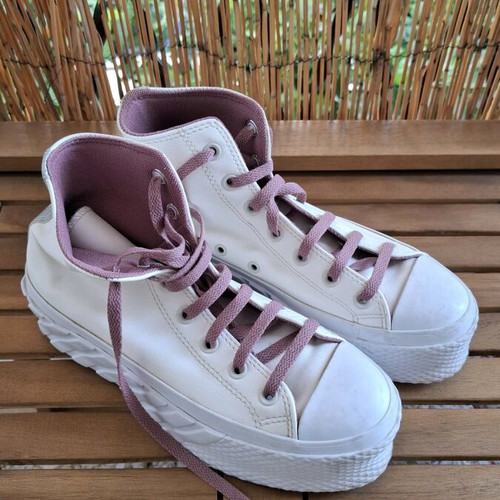 Converse white platform shoes size 39 like new