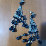 Vintage boho earrings like new, black