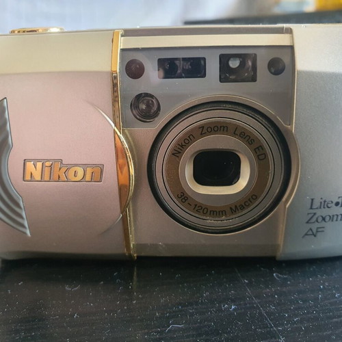 Nikon Lite Touch Zoom 120 ED AF camera like new