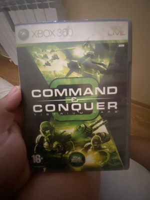 Command and Conquer Tiberium Wars Xbox 360 like new