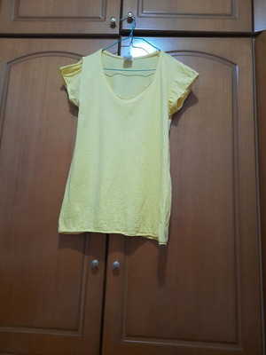 Yellow short-sleeve blouse new, size XL
