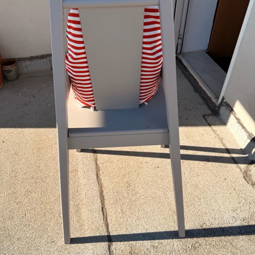 IKEA high chair used for child 1-4 years without straps
