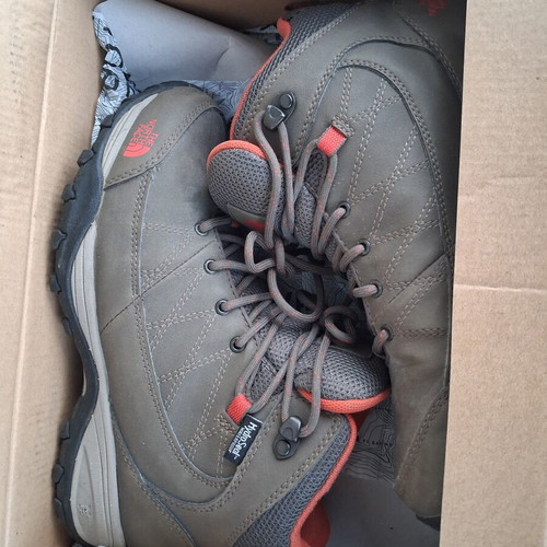 The North Face women's hiking boots size 38, brown
