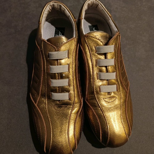 Calvin Klein athletic shoes like new, size 38, gold vintage design
