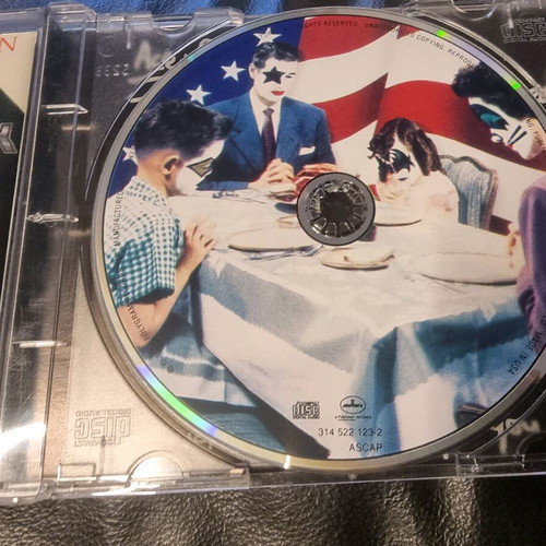 KISS Kiss My Ass CD like new, rock