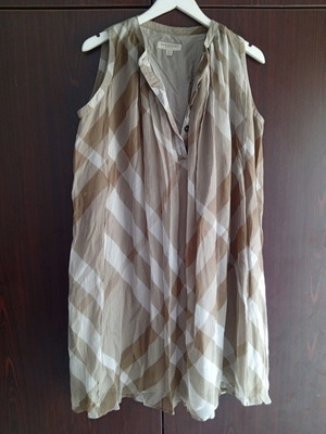 Burberry dress size 44