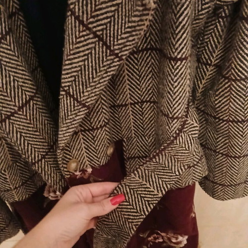 Nidodileda coat like new, multicolor, size small/medium