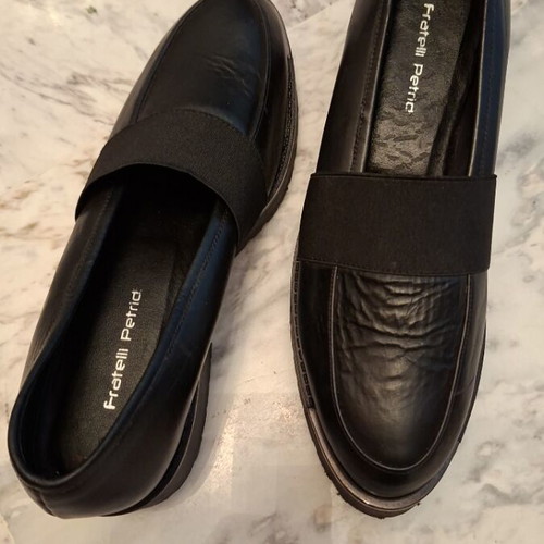 Fratelli Petridi leather moccasins size 40, black