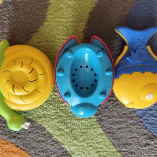 Halilit animal-shaped shaker rattles