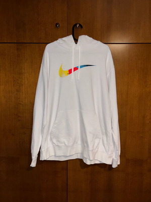 Nike hoodie λευκό με πολύχρωμο swoosh σαν καινούργιο, μέγεθος XL