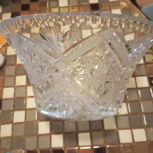Bohemian crystal vase, engraved, heavy, 25 cm diameter