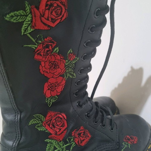 Dr Martens tall women's boots size 37 used, black