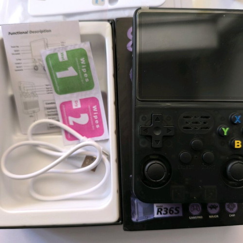 R36S game console like new with 64GB and many games