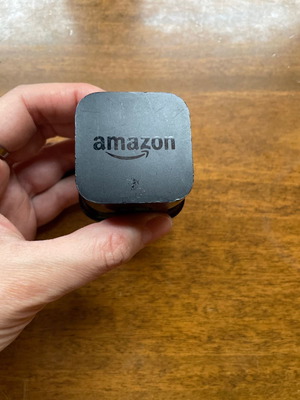 Μπριζάκι Amazon USB μεταχειρισμένο για Ηνωμένο Βασίλειο