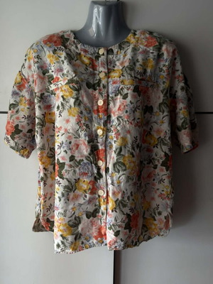 Vintage women shirt viscose M-L like new, multicolor