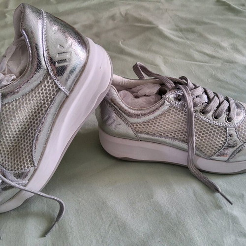 Lumberjack women's sneakers new, size 37, silver