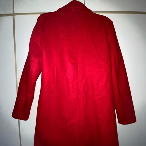 Women's red coat like new, size L