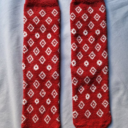 Socks new, size 36-40, white and red