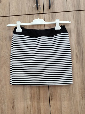 Mini skirt Paranoia striped black and white size M like new