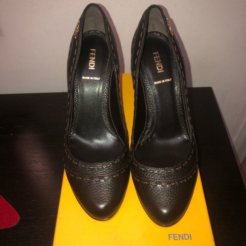 FENDI pumps new, 100% dark brown leather, size 38