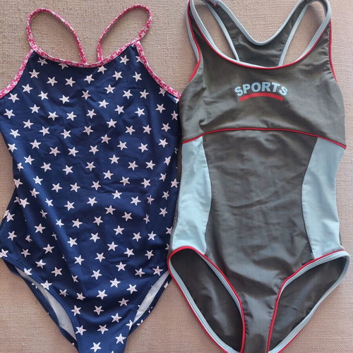 Girls' one-piece swimsuits Okaidi like new, size 12, pack of 2