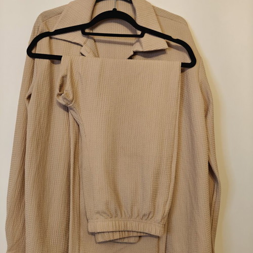 Beige pants and shirt set like new