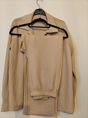 Beige pants and shirt set like new
