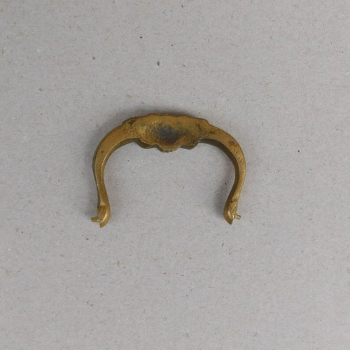 Bronze handle 6 x 4.5 cm