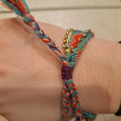 Ethnic bracelet handmade, like new, multicolored and gold