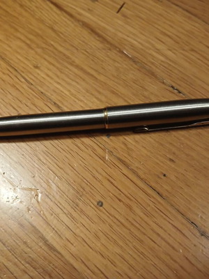 Vintage Parker Sonnet Flighter GT pen like new