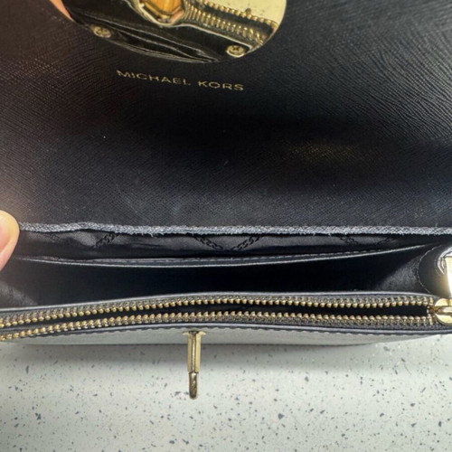 Michael Kors shoulder bag black like new small
