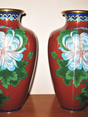 Pair of cloisonné vases used, handmade red color