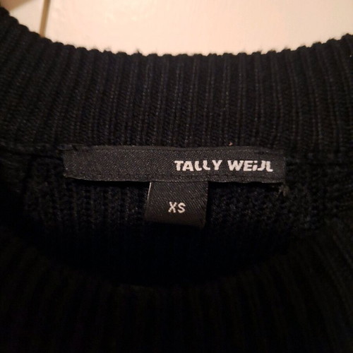 Tally Weijl tight black sleeveless T-shirt like new XS