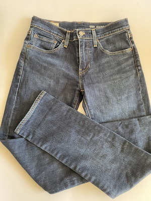 Levi's women's jeans like new, size S 36 8, blue