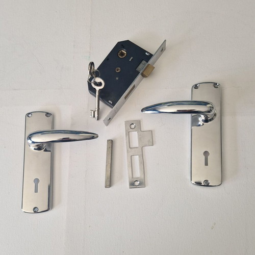 Elzett 45mm mortise lock complete new with handles